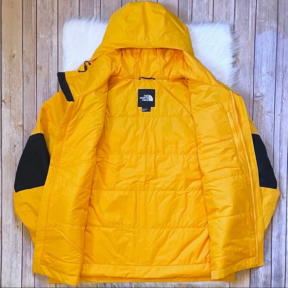 The North Face Men’s Cypress Insulated Jacket - Picture 5 of 8